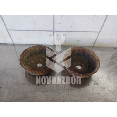 Опора заднего амортизатора VW Passat  B3  1988-1993
