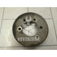 Шкив водяного насоса (помпы) Volvo 440 1992-1994