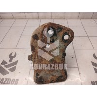 Кронштейн задней балки VW Passat  B3  1988-1993