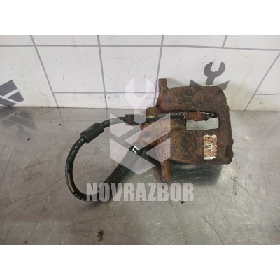 Суппорт передний правый Peugeot 307 2001-2008