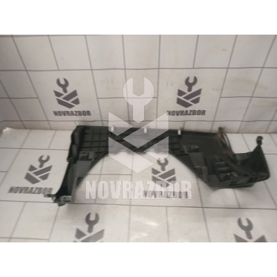 Накладка торпедо Mazda Mazda 3  BK  02-09