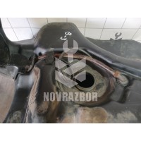 Бак топливный VW Passat  B3  1988-1993