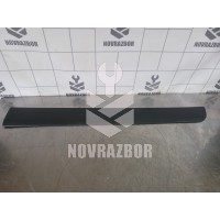 Молдинг передней левой двери Suzuki SX4 2006-2013