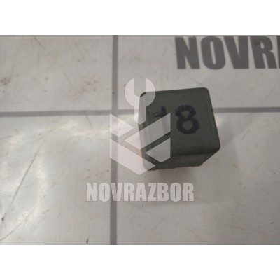 Реле VW Golf 3 Vento 91-97