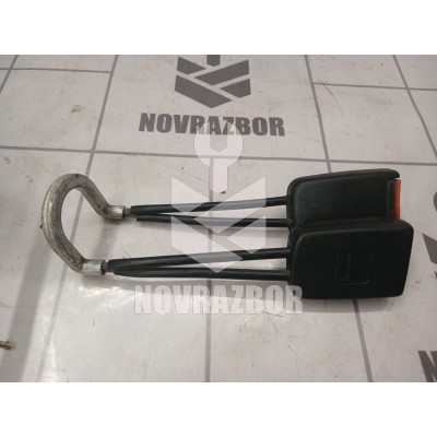 Ответная часть ремня безопасности VW Golf 3 Vento 91-97