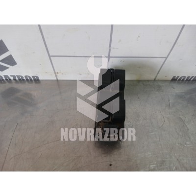 Блок управления стеклоподъемниками Mazda Mazda 3  BK  02-09