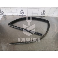 Уплотнитель стекла двери Peugeot 307 2001-2008
