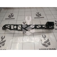 Кронштейн фар правый Mazda Mazda 3  BK  02-09