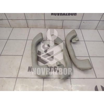 Ручка внутренняя потолочная Mazda Mazda 3  BK  02-09
