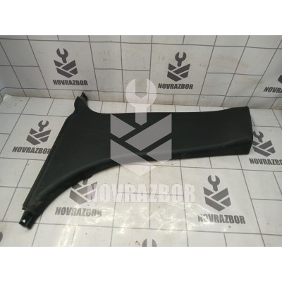 Накладка стойки Mazda Mazda 3  BK  02-09