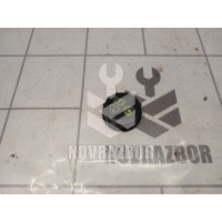 Крышка бачка тормозной жидкости Mazda Mazda 3  BK  02-09
