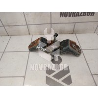 Петля двери передней Mazda Mazda 3  BK  02-09