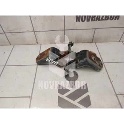 Петля двери передней Mazda Mazda 3  BK  02-09