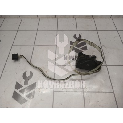 Моторчик заслонки отопителя VW Golf 3 Vento 91-97