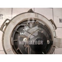 Моторчик печки Mazda Mazda 3  BK  02-09