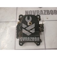 Моторчик заслонки отопителя Mazda Mazda 3  BK  02-09