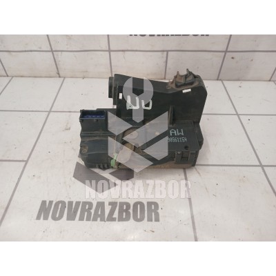 Замок двери передней правой Opel Astra G 1998-2005