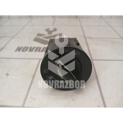 Переключатель света фар VW Golf 4 Bora 97-05