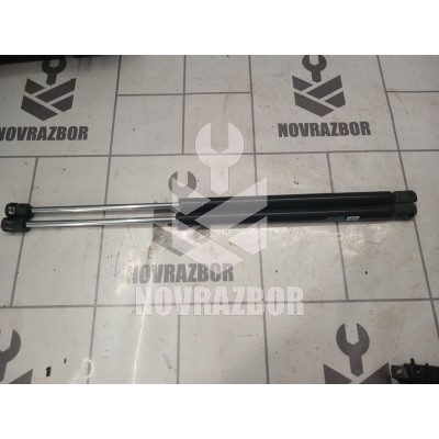 Амортизатор двери багажника VW Golf 4 Bora 97-05
