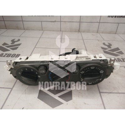 Блок управления печкой Ford Focus 2 05-08