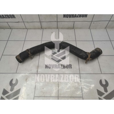 Патрубок радиатора VW Golf 3 Vento 91-97