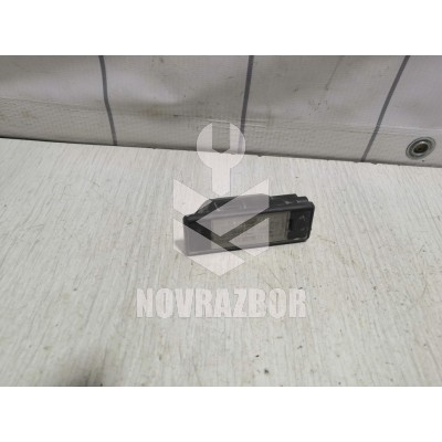 Фонарь подсветки номера Peugeot 307 2001-2008 Фонарь подсветки номера Peugeot 307 2001-2008