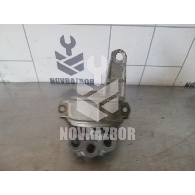 Кронштейн опоры двигателя Opel Astra G 1998-2005