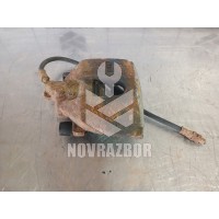 Суппорт передний левый Mazda Mazda 3  BK  02-09