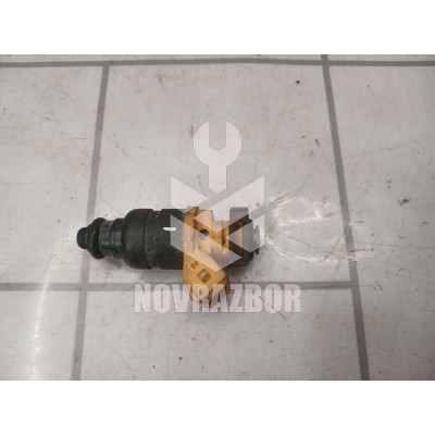 Форсунка инжекторная VW Golf 4 Bora 97-05
