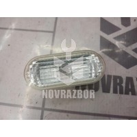 Повторитель на крыло левый белый Ford Focus 2 05-08