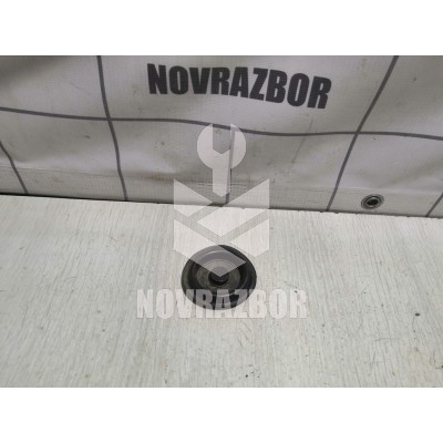 Заглушка VW Golf 4 Bora 97-05