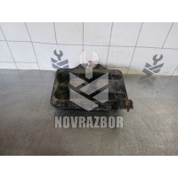 Крепление АКБ (корпус/подставка) VW Golf 4 Bora 97-05