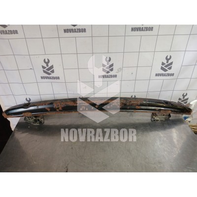 Усилитель переднего бампера VW Golf 4 Bora 97-05