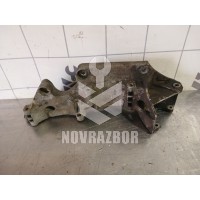 Кронштейн генератора VW Golf 4 Bora 97-05