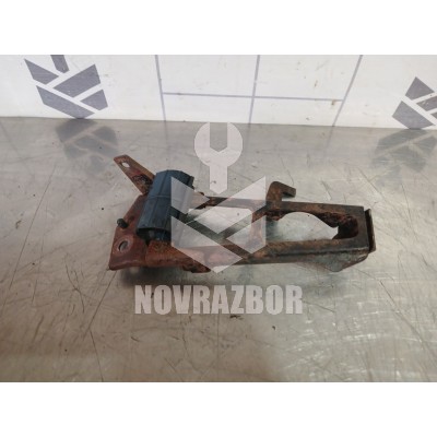 Кронштейн VW Golf 4 Bora 97-05