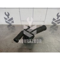 Фланец двигателя системы охлаждения VW Golf 4 Bora 97-05