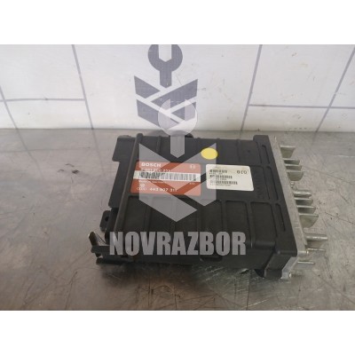 Блок управления двигателем Audi 80  90  B3  86-91