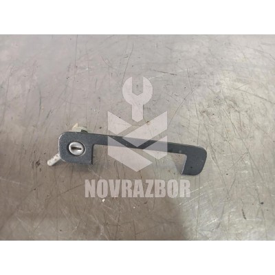 Накладка ручки наружной Audi 80  90  B3  86-91