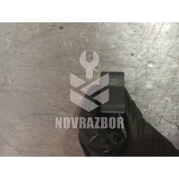 Кнопка обогрева заднего стекла Audi 80  90  B3  86-91