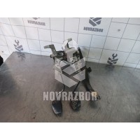 Блок педалей Audi 80  90  B3  86-91