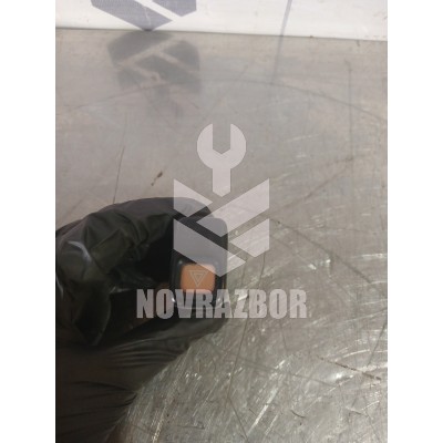 Кнопка аварийной сигнализации Mazda 323 BA 94-98
