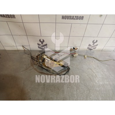 Замок двери передней левой Mazda 323 BA 94-98