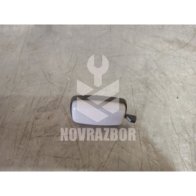Плафон салонный Mazda 323 BA 94-98 Плафон салонный Mazda 323 BA 94-98