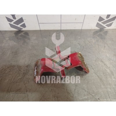 Петля двери задней левой нижняя Mazda 323 BA 94-98 Петля двери задней левой нижняя Mazda 323 BA 94-98