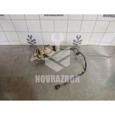 Замок двери задней правой Mazda 323 BA 94-98