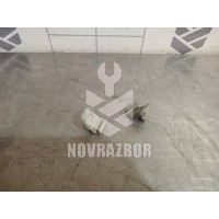 Крючок солнцезащитного козырька Mazda 323 BA 94-98