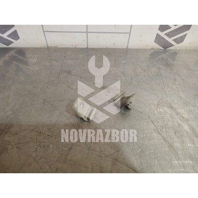 Крючок солнцезащитного козырька Mazda 323 BA 94-98