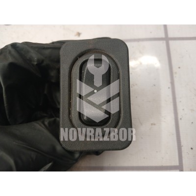Кнопка стеклоподъемника Opel Corsa C 2000-2006