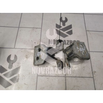 Петля двери Renault Logan 2005-2014