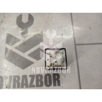 Реле топливного насоса VW Golf 4 Bora 97-05